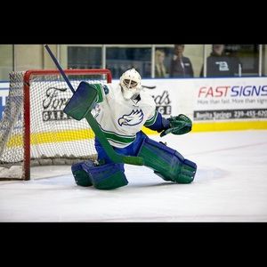 Meet your Posher, Bradley